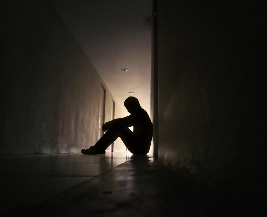 El suicidio desde una mirada sociológica: un fenómeno multicausal que interpela a toda la sociedad